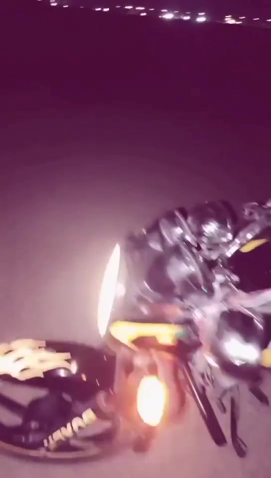 سلام عليكم شباب شباب هاي البوكسر 21 كلاسك مراوس بيراني شعندك نزل والرزق علا الله 💓
‏‪***********‬‏
رقمي
