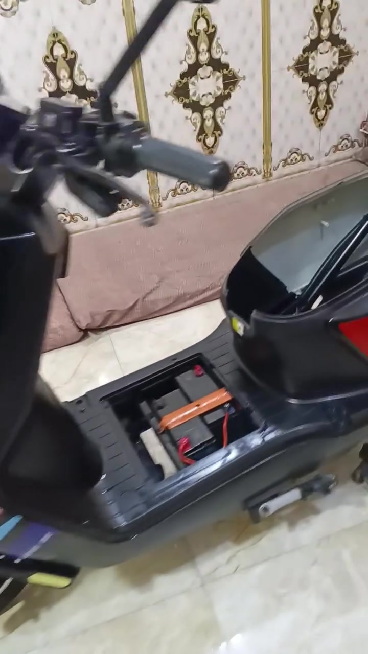 السلام عليكم وحش الكون للبيع فول اي نقص ما بيه بطارياته يقرن 10 موديل 26 سعر 650 العنوان بغداد الكرخ ابو غريب شارع الزيتون بالبدايه رقم الهاتف *********** واتساب
