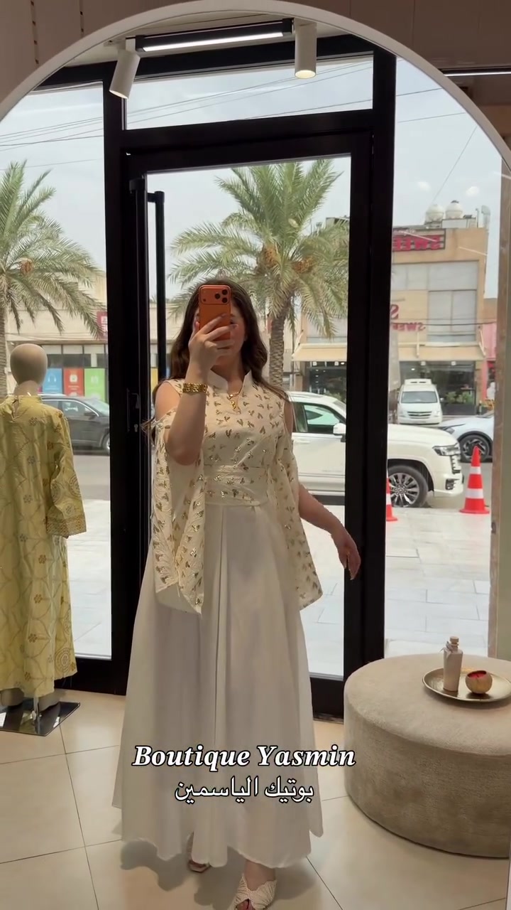 كتف مفتوح • مقاسات S-XXL • بوتيك الياسمين