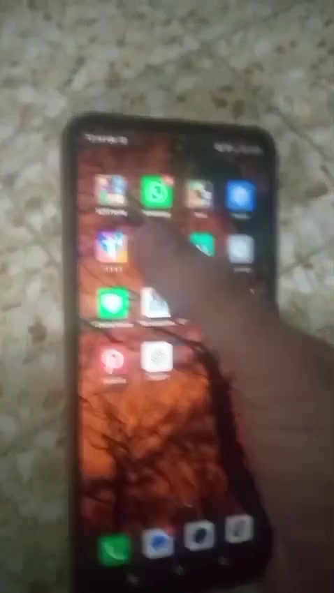 ‎Infinix hot 30
‎نظيف فقط شخوط بالضهر والكامرة وصخة من جوة
‎مساحة 256gb رام 16 (8+8)
‎معالج Helio G88 
‎120hz 90فريم 4k
‎جبته ب350 
‎سعره 120 وبي مجال حگ الجية
‎او مراوس بايفون اكس
‎