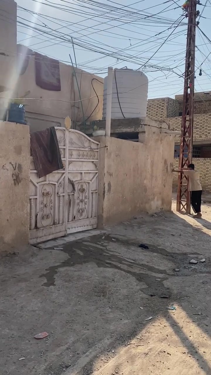 بيتين • ٢٠٠م • ١٠٠م