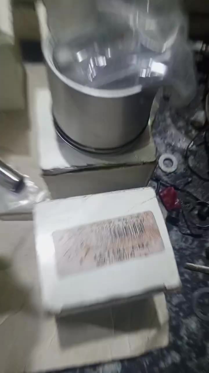 قطع غيار • بدون تفاصيل