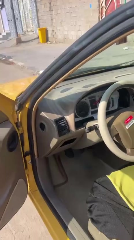 من الاخير سياره تبخرر تبخر فقط الباقي كله بمسوليتي سياره تأخذها تكلي الف رحمه ع اهلك سعرها 28 وبيها مجال ***********
