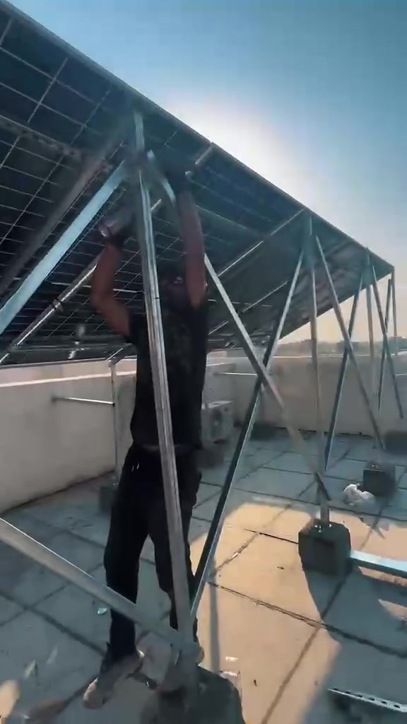 قيد التنصيب 🩵

