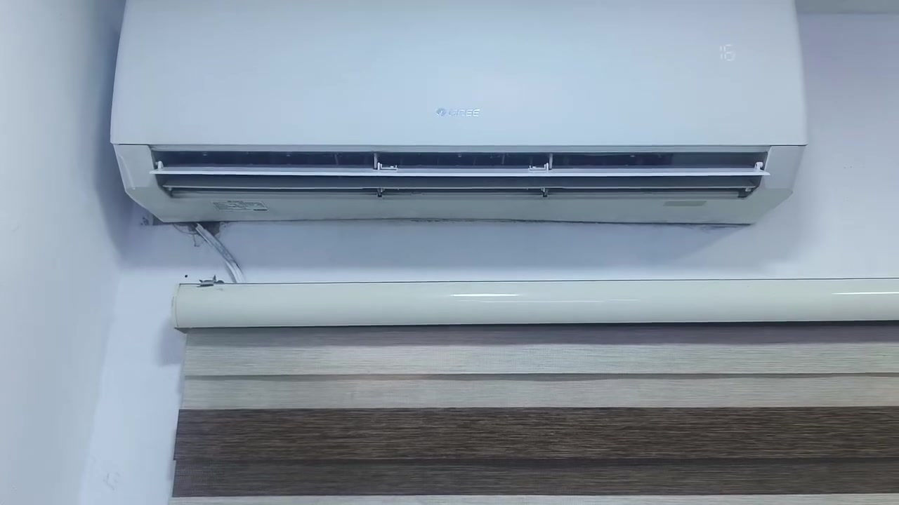 سبلت بيت نضيف مستعمل فحص كدام المشتري نوعيه GREE كريي الرقم  ***********
