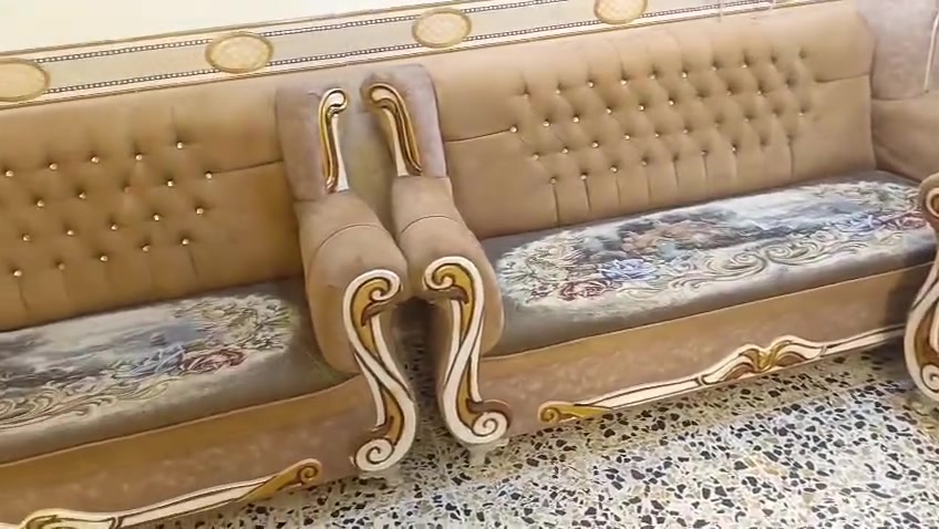 ‏للبيع تخم نظيف جدا
‏مستخدم ٣ اشهر فقط 
‏حطاطه ثقيل جدا 
‏السعر ٥٥٠ بي مجال 
‏للتواصل *********** واتساب 
‏             ‪***********‬ اتصال
