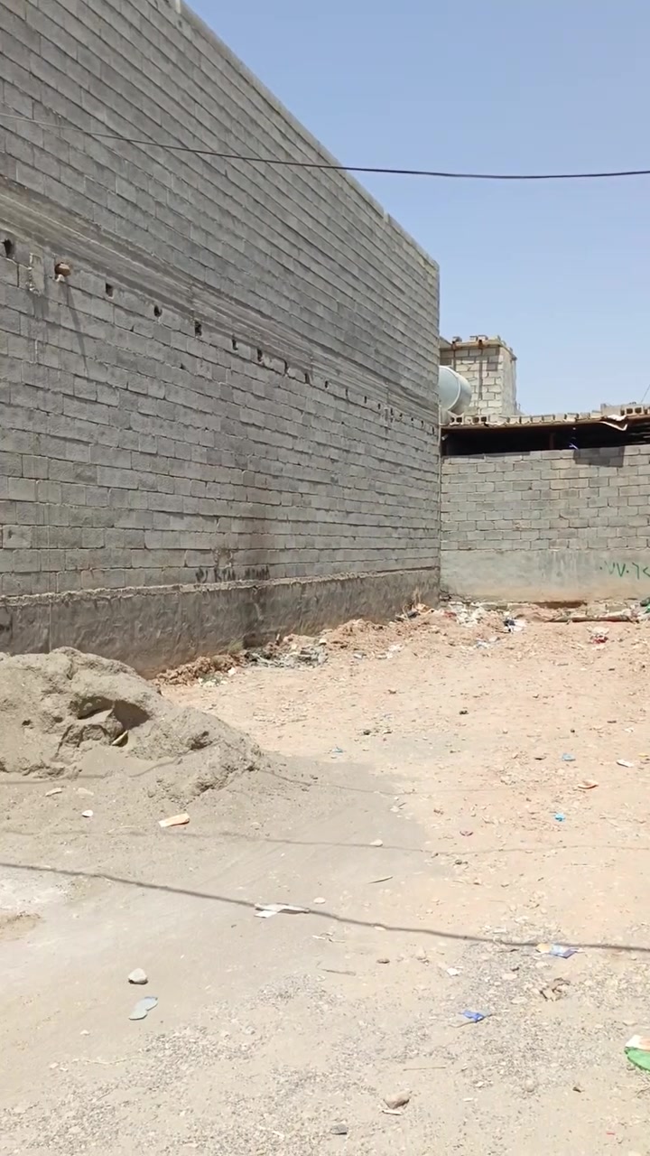 للبيع قطعة ١٣٣م   زراعي جزء اول   الوجه ٦.٦٠ النزال ٢٠   /*********** زراعي التحرير محمد ليلى
