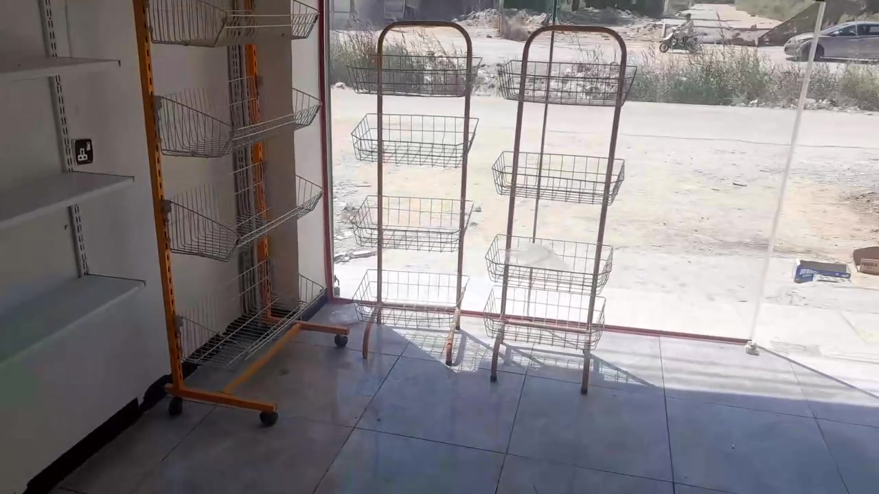 برادات عدد ٢ ورفرف وعرضات جبس للبيع كربلاء حولي ***********

