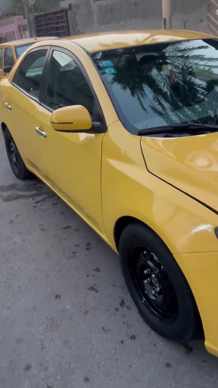 السلام عليكم شباب فورتي وارد امريكي  موديل 2011 مكينه 2000 دوش. حادثها جاملغ وبنيد بدون دواخل سياره صبغه جديده  سياره كير ومكينه وتبريد مكفولات  دوشمه جديده شاشه كامره تخم تاير وتخم ويل جديد  رقم بغداد نكليزي شرط التحويل مكاني بغداد الحسينيه شراي يتصل 
*********** السعر 73
