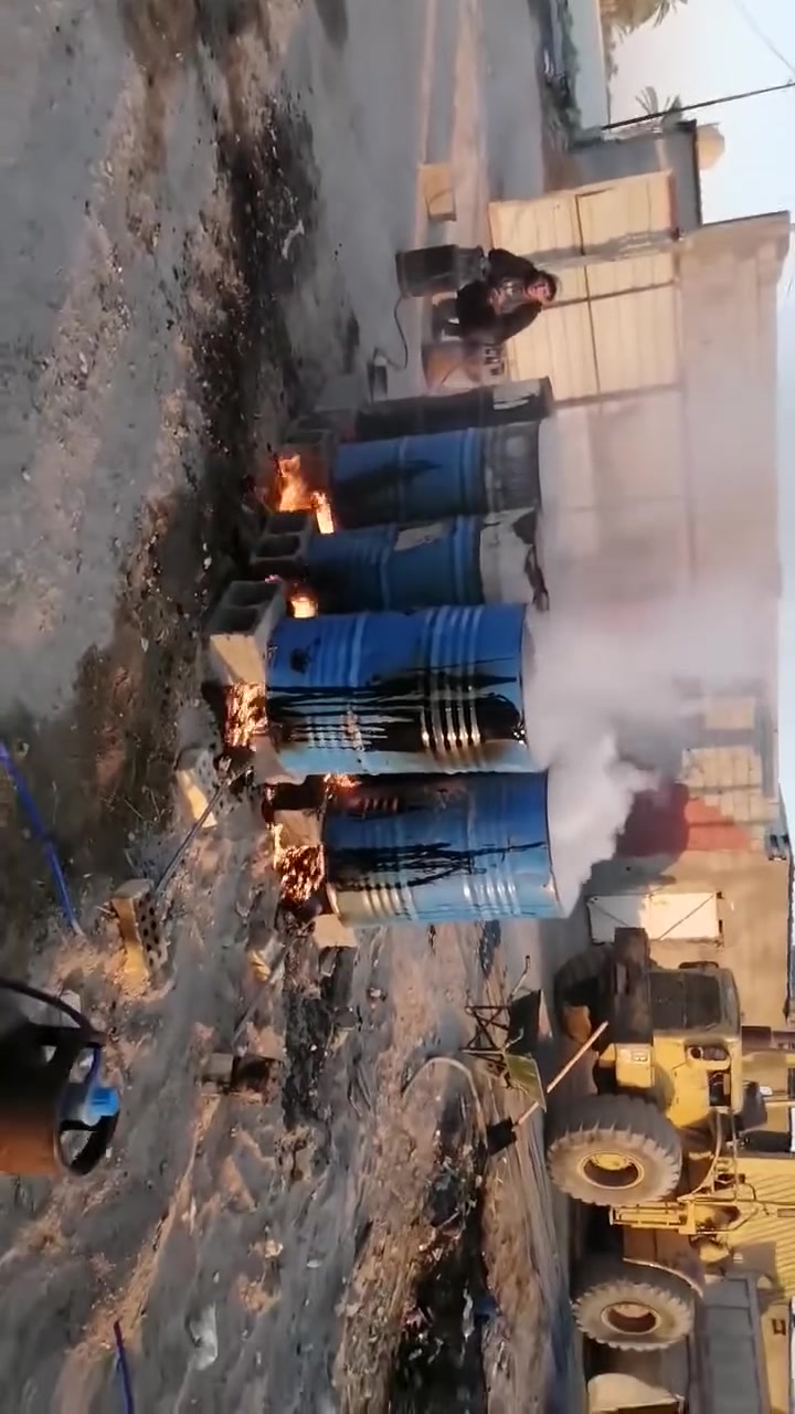 السلام عليكم ورحمه الله وبركاته مستعدون الكافة اعمال صيانة السطوح  زفت فلانكوت ماستك
الاستفسار على هاذا الارقام/***********/، ***********/
