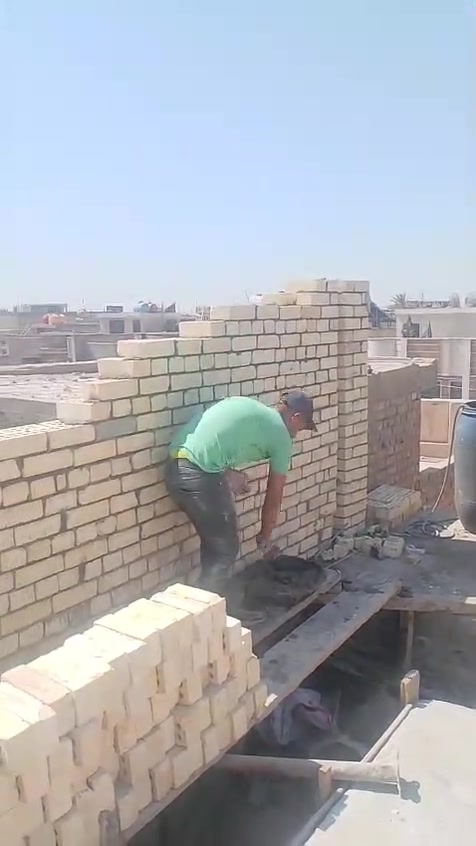 السلام عليكم يوجد كادر بناء مصري شغل درجه اولى اسعار مناسبه للجميع  في مصداقيه في المواعيدرقم الواتساب***********
