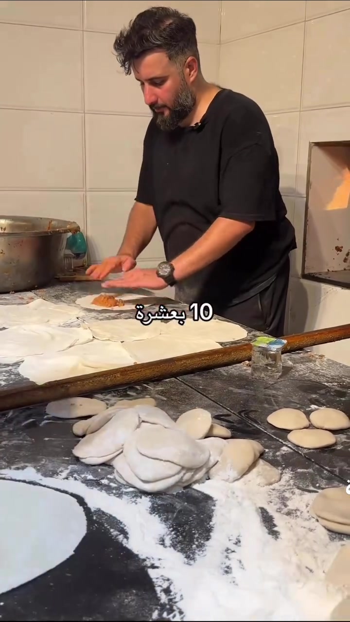 🔥 عرض لحم بعجين 🔥
10 قطع لحم بعجين بـ 10,000 دينار عراق فقط! 😍🔥

📍 العنوان: صليخ الـ600، مقابل بركر الابتسام 

📲 للطلب والحجز ع واتساب: ***********

لا تفوّت العرض 😋❤️
