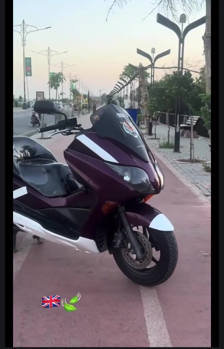 ‏سلام عليكم شباب دراجة فورزا صفر 10 دراجة رابة بلاد برغي ما مضروبه دراجة جديدة وحلوة اللي يريدها يتصل السعر 2,000,200 وبيها مجال قليل ***********✌🏻
