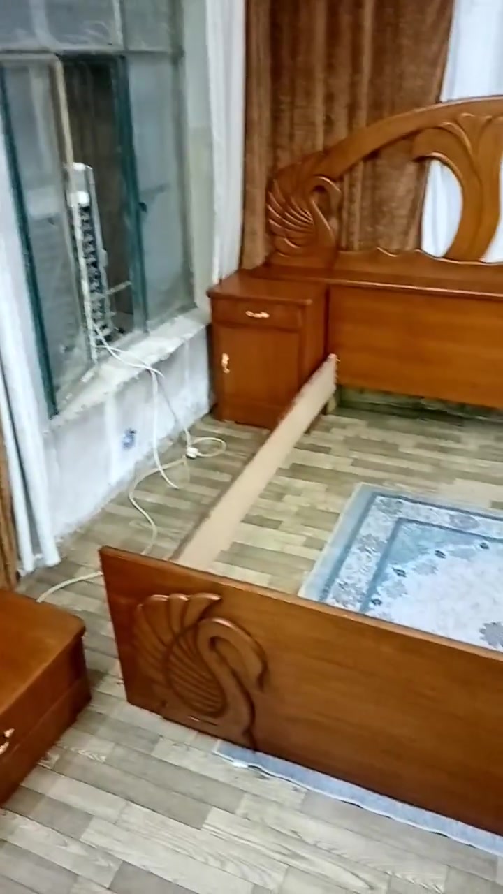 خشب زان • نظافة 95٪ • تخت ٢م×١٦٠