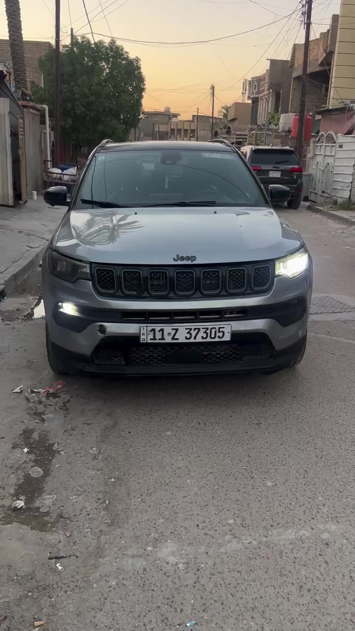 🔥 للبيع جيب كومباس 2023 Latitude Lux 4x4 🔥
وارد أمريكي
| دفع رباعي
🔹 المواصفات:
• موديل 2023
• محرك 2000 تيربو
• كير أوتوماتيك 9 سرعات
• دفع رباعي 4x4
• فئة Latitude
• ⁠رادار امامي وجانبي
• تبريد فول  ❄️
• تدفئة  للستيرين وللكشن قطعتين 🔥 و تبريد
• كرسي كهربائي
•  ثلاث انضمه للقيادة
نقطة عميه
تدفه مري
•  مقاعد جلد
• تشغيل بصمة
4كامرات
جنطه كهربائيه
شاشه مو كيجات
حفظ مقعد
فتحه و بنورما
• شاشة اكبر حجم Uconnect
• Apple CarPlay + Android Auto. واير ليس
اعلى شي بل كمباس
• مثبت سرعة
بدون تبديل  او صبغ حادث بسيط
رقم السيارة بغداد السيارة بأسمي
📍 الموقع: بغداد
📏 السيارة ماشية 25 الف
📞***********
