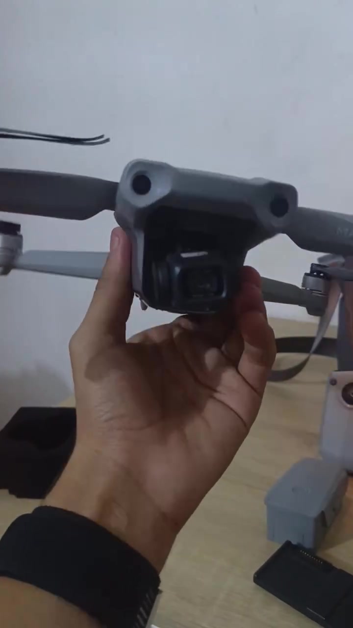 DJI MAVC Air 2
مستخدم نضيف جدا بيه فطر زغير كلش ما يأثر عليه ابد 
كمبو ( 2بطاريات / فلاتر تصوير عدد٣  واحد 256 DN واحد 26DN والثالثة  فلتر أساسي /شاحنه لاصليه / كيبلات توصيل إيفون واندرويد / جنطه) 
السعر  800 مكاني بابل 
***********
