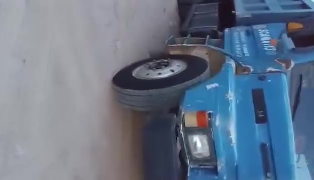 سكانيا • موديل ٨٢ • شاصي مكفول