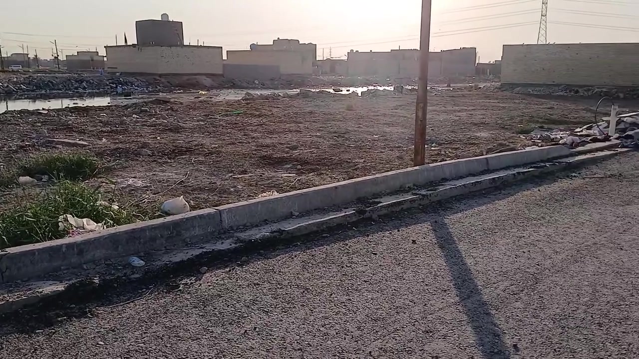 السلام عليكم اخواني ١٠٨ متر واجهة ٦ نزال ١٨ بداية سبع قصور مقابل شارع ابو علي بناء مسموح سعرها ١٥ مجالها بصيط للاسفسار [***********] علي
