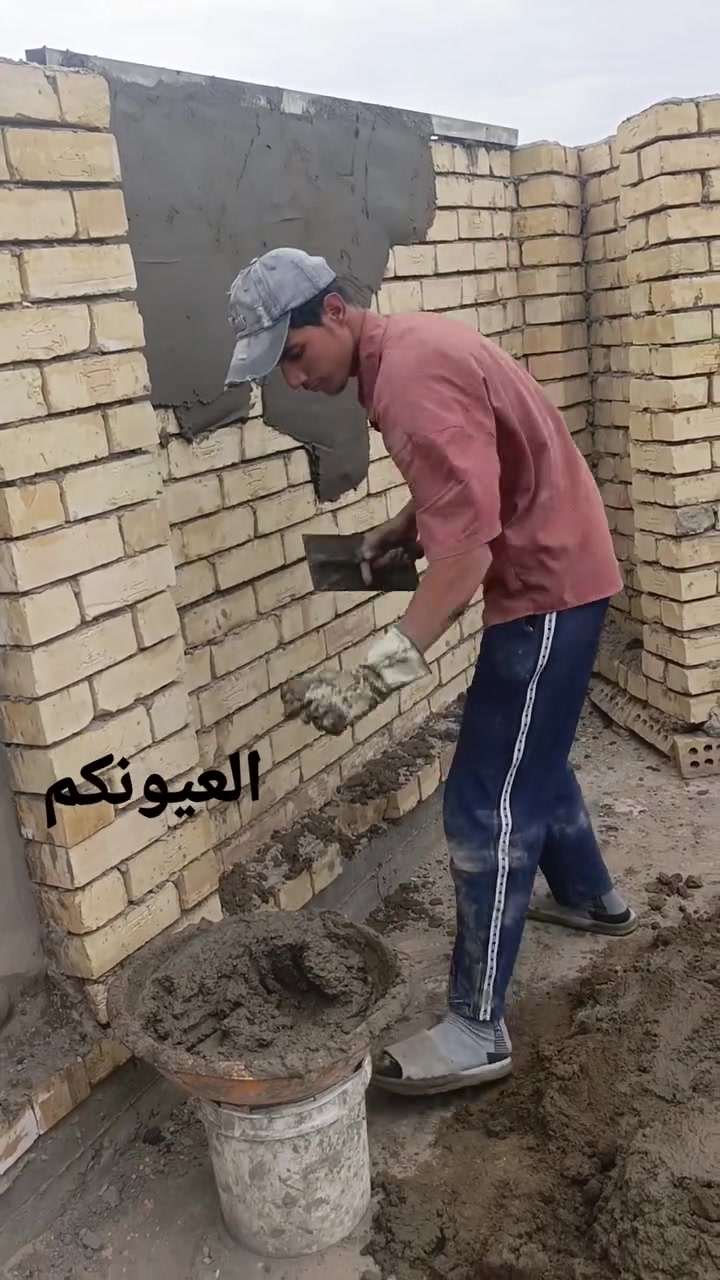 مقاول • خدمات بناء • انشاءات