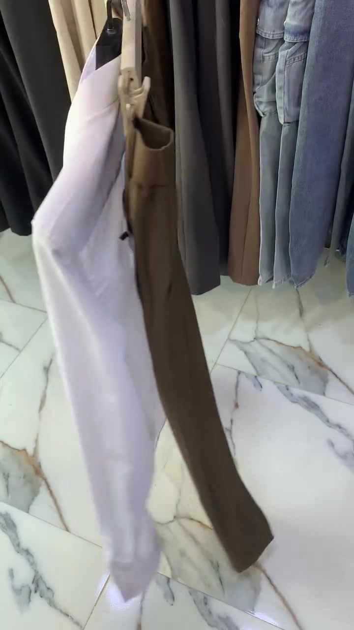 طلابنا الحلوين 🙃🙃

#ازياء_علاء_حسن_للألبسة_الرجاليه👖 شارع النفط

✅✅✅
متوفر خدمه توصيل 
                     🤲
                       

 زورونا لعنوان الكوت  شارع النفط 

 مقابيل يوسف للعطور او كوفي السكوندي

للاستفسار الاتصال على الرقم ***********  أو ع واتساب
