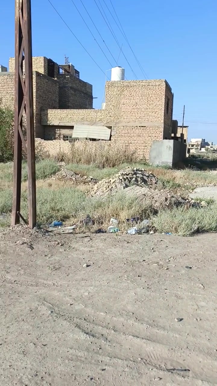 السلام عليكم قطعه ارض للبيع المساحه 207م موقع حلو سبع البور منطقة الف موقع حلو ع تشجير تفاصيل اكثر دخل الفديو السعر خاص 
***********
***********
@إشارة
