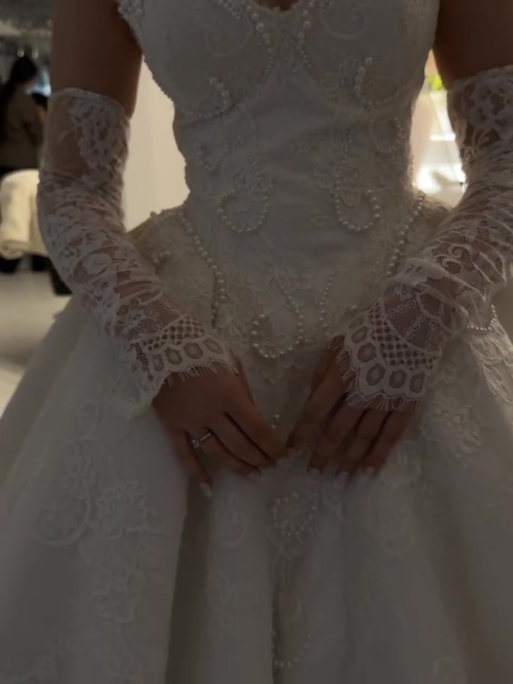 @mina__makeup_artist 💍🪽✨🕊️

#makeup #makeuptutorial #dress
