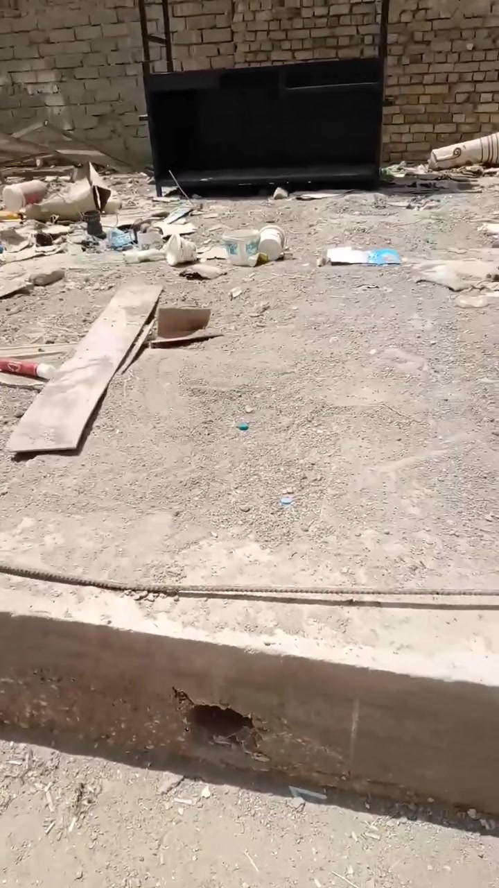 بتلو كونكريت مدفون وجاهز مساحه ٥٦ متر طابو صرف موقع قرب البالات كراج سوك هرج ***********
