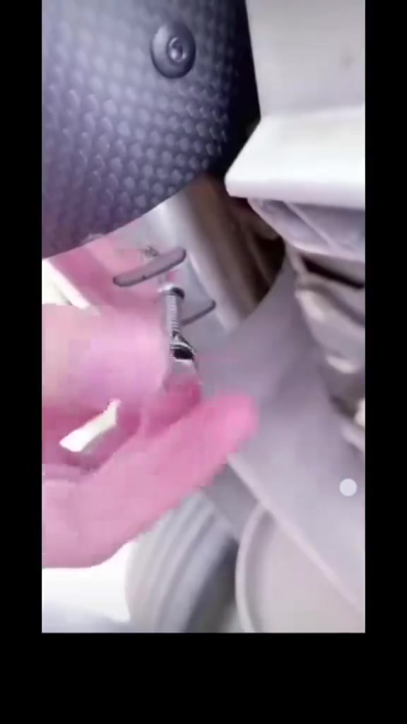 توفرت نيكل حلوك صالنصات رياضي ضوئية لون الأحمر فقط 🔥❤️ لجميع أنواع سيارات
و شوته رياضي صوت يجنن ☠️🔥4سلندر و 6سلندر

دلل سيارتك ويانه... سيارتك تستاهل 😉🚗

كزوزات رياضي تحكم ريموت داخل سيارتك لجميع أنواع سيارات تحكم ريموت داخل سيارتك طفي تشغل بي وقت تحب حتى انته و تمشي طفي ترجع سيارتك خرسة صناعة أمريكي و كوري 💯👌🏻

للحجز والاستفسار التواصل على الرقم الهاتف *********** وتساب

توصيل لجميع محافظات العراق

العنوان فرع الأول 1 أربيل صناعة الجنوبية شارع 100

فرع الثاني بغداد 2 الشعب شارع أسواق المركزية حي التجار قرب أسواق الوردة قرب كلية امام كاظم مقابيل محطة لؤلؤة غسل السيارات موجود الكادر حسين الكردي من ٨الصبح الي 2 الظهر

 #السيارات #جارجر #كمارو #موستنك #لكزز #العراق #البصره #محافظات #بغداد

