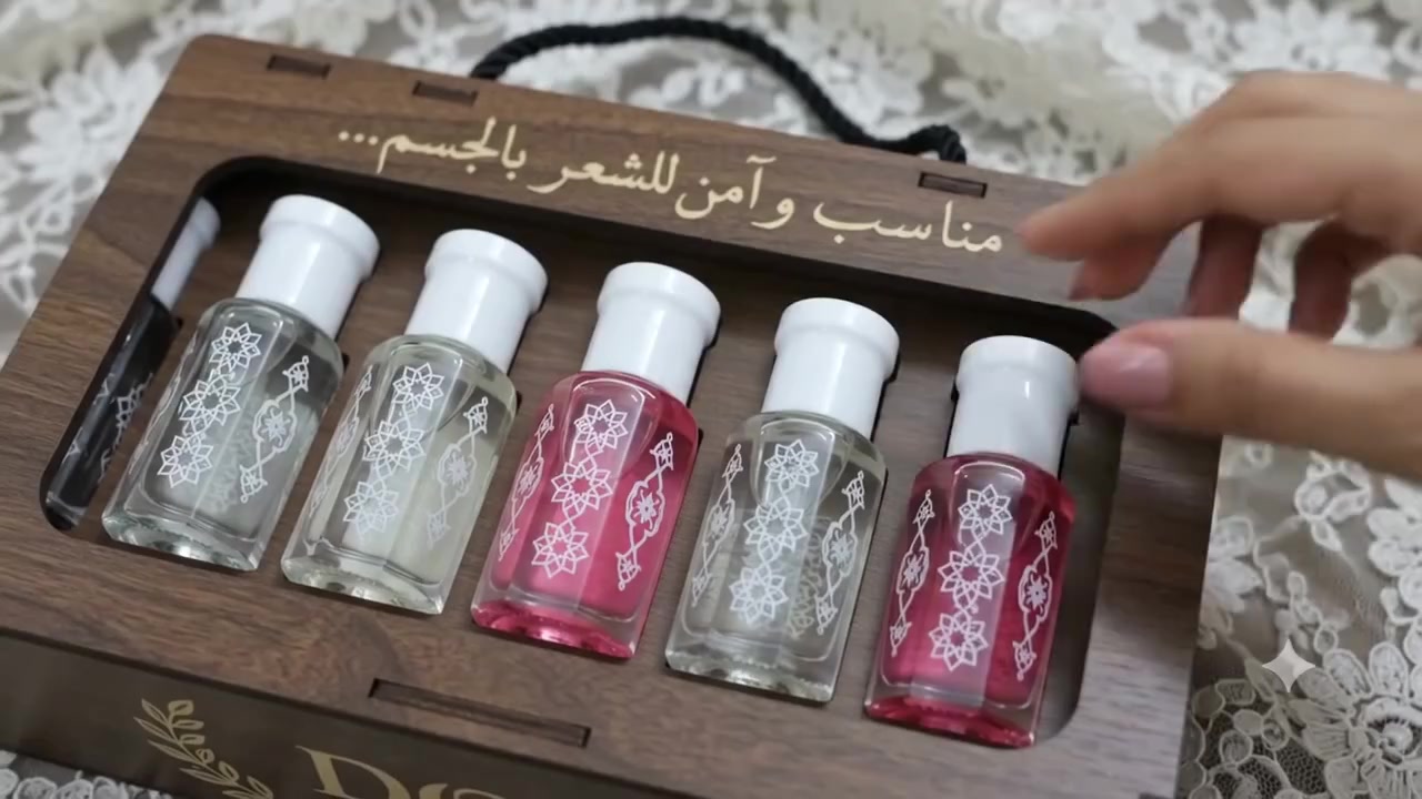 🔥 عروض حرق Prices - لفترة محدودة جداً! 🔥
وصلتنا طلبات هواي، وعلشان عيونكم سويتلكم أقوى عرض تخفيضات على المنتج الأكثر طلباً وفخامة:
💎 بوكس مسك الطهارة الأصلي (DON) 💎
 * 🎁 12 علبة فخمة بعلبة خشبية تجنن، تصلح أحلى هدية أو تملي البيت ريحة نظافة.
 * 🌸 نوعين بسحر لا يُقاوم: مسك التوت الوردي + المسك الأبيض النقي.
 * ✨ مميزات خيالية: آمن 100% للشعر والجسم (بدون كحول نهائياً).
 * ⏱️ ثباتية تدوم 24 ساعة: نقطة وحدة تكفي وتذبّل المكان عطر.
🚚 التوصيل متوفر لكل محافظات العراق!
الكمية المتبقية محدودة جداً والحجز متاح الآن بسعر التخفيض 📉
👇 لا تترددين واحصلي على بوكسك الآن:
راسلينا خاص وسجلي حجزك فوراً 📩
 *********** رقم بنيه  كلوه من طرف منتظر الله يرزقكم وياه هديه راح تعجبكم
