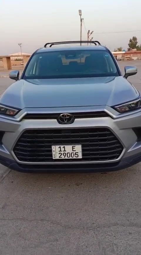 سلام عليكم كراند هالندر موديل 2024 ماشيه 28 ألف ميل حادث جاملق خلفي شويه بلباب سياره جايبه من بره على ايدي محرك تيربو 4-2 سعر 35 بيه مجال شويه رقم *********** مكان سياره الانبار هيت
