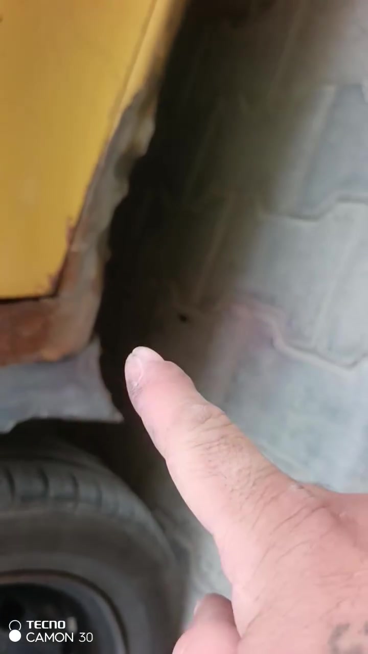 سلام عليكم شباب سايبا موديل ١١للبيع مكينه كير تبريد شواصي بدون لحيم سنويه شهر ١٢تنتهي سياره بلاديه بدون صبغ سعر ١٧ بيهه مجال مكاني بغداد بالكاظميه هاذه رقمي ***********
