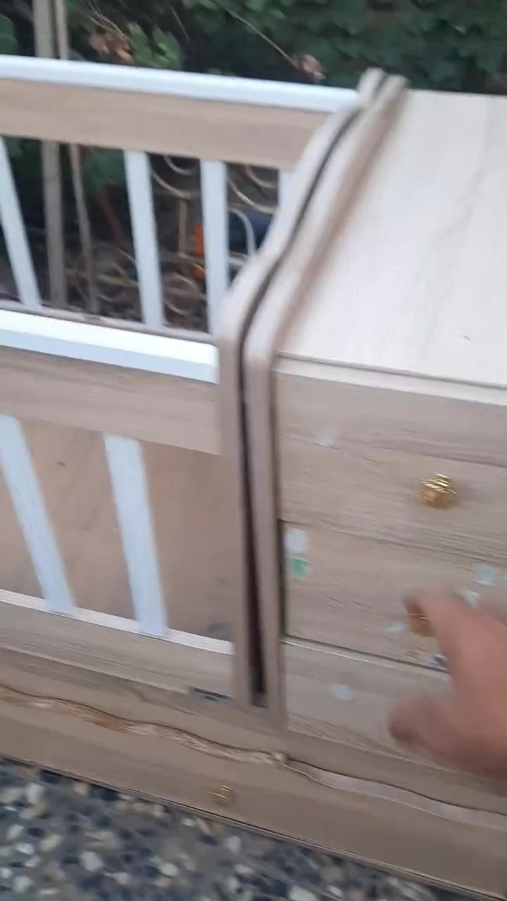 سلام عليكم هيه جربايه وهيه كاروك البيع مستخدمه مثل ماواضح بل فيديو سعر 40 وبيه مجال بصيط رقمي ***********
