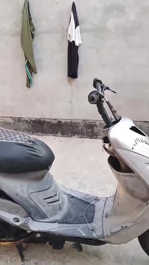 دراجه البيع  المكان البصره ابو الخصيب الرقم  ‏‪***********‬‏
