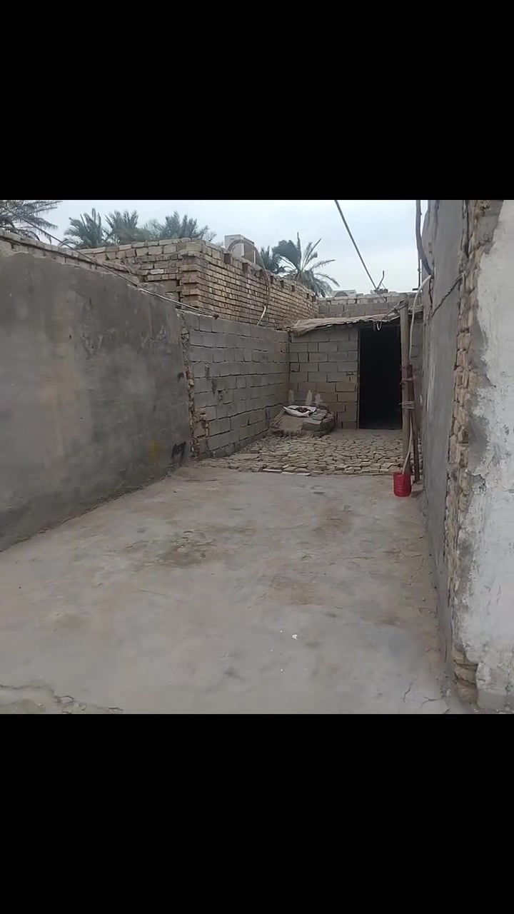 العماره سدور المجر • ٣٥٠م • مكمل