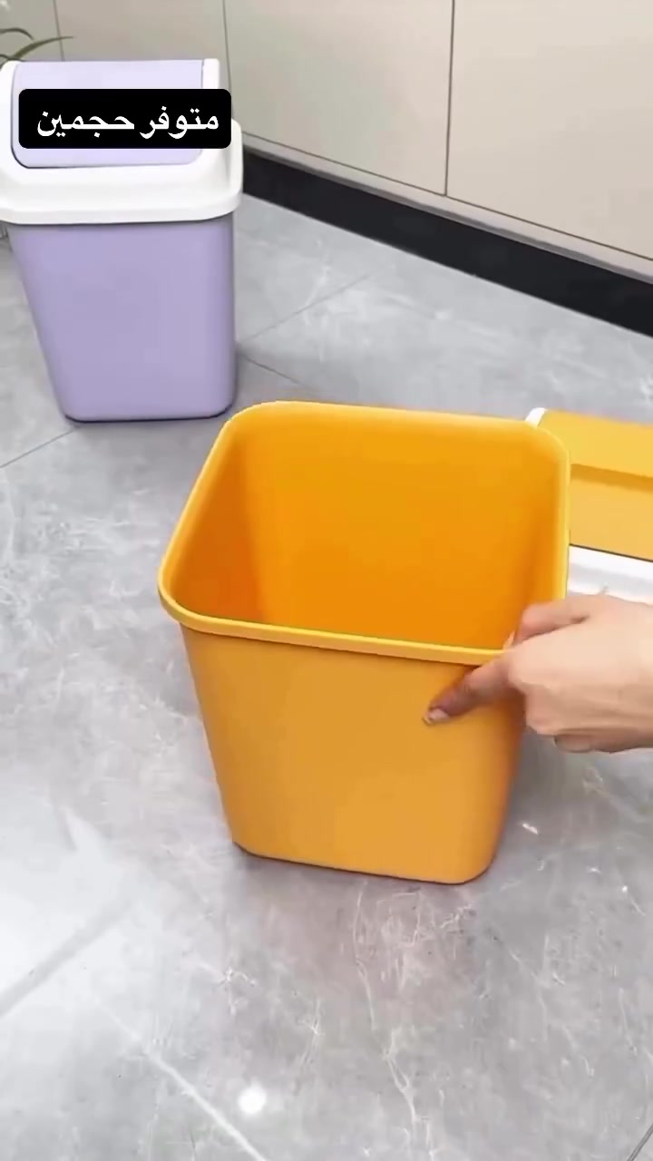 

نص مكتوب في الصور:
- متوفر حجمين