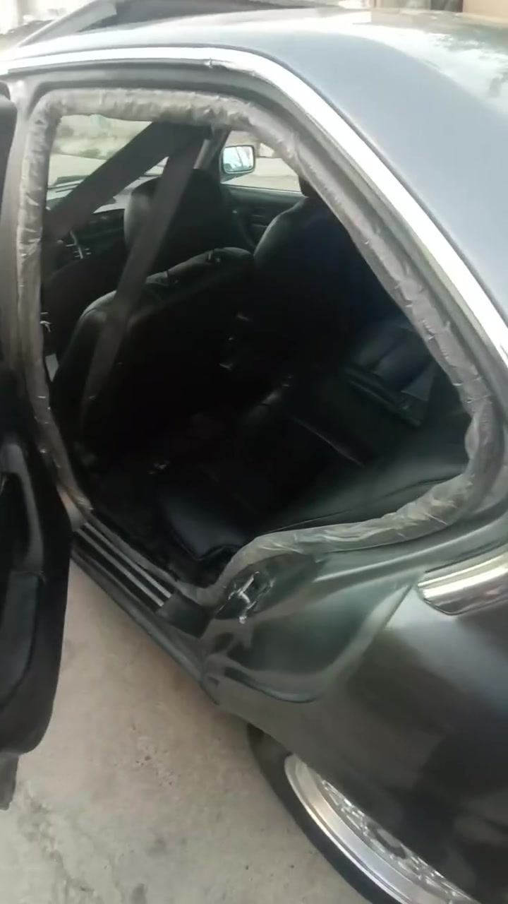 السلام عليكم  520  موديل 92  نضافه خارج  وداخل مشيتها ومحركها وحداديتها  ماشاءلله فول بس بدون تبريد  بسمي السياره تريد تحويل تريد وكاله بعيوني  اقتصاديه  بدون عطلات ال20 معروفه   وكبس محرك مشدود عليها قبل 5 اشهر  دوشمه جديد  بيها حادث جها السايق   ولاكن حيل مريحه السياره سعره 54 ورقه بيها مجال  او مراوس مع  525  تحياتي للجميع ربي يوفقكم ويحفظكم 🫡🌺  هاي رقمي *********** مكاني اربيل
