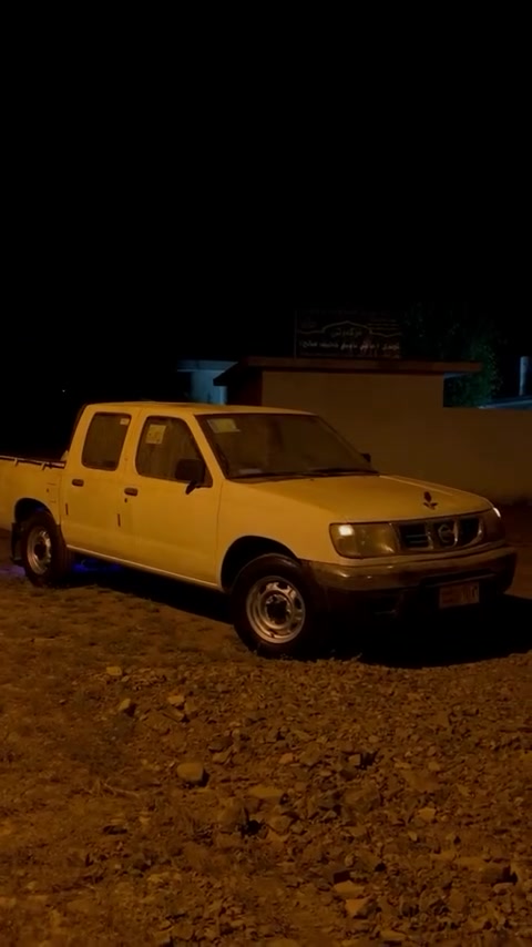 نيسان بيكاب • ٢٠٠١ • تكييف باور