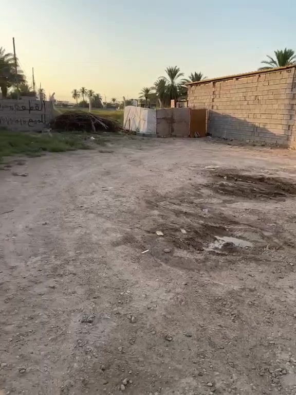 السلام عليكم 
قطعه ارض ركن للبيع المساحه 257 متر موقعه الرمادي الزراعه خلف مدرسه التمدن الابتدائيه قرب شارع 30 

سعر المتر 150 وقابل للتفاوض 
للاستفسار الاتصال 
***********

***********
