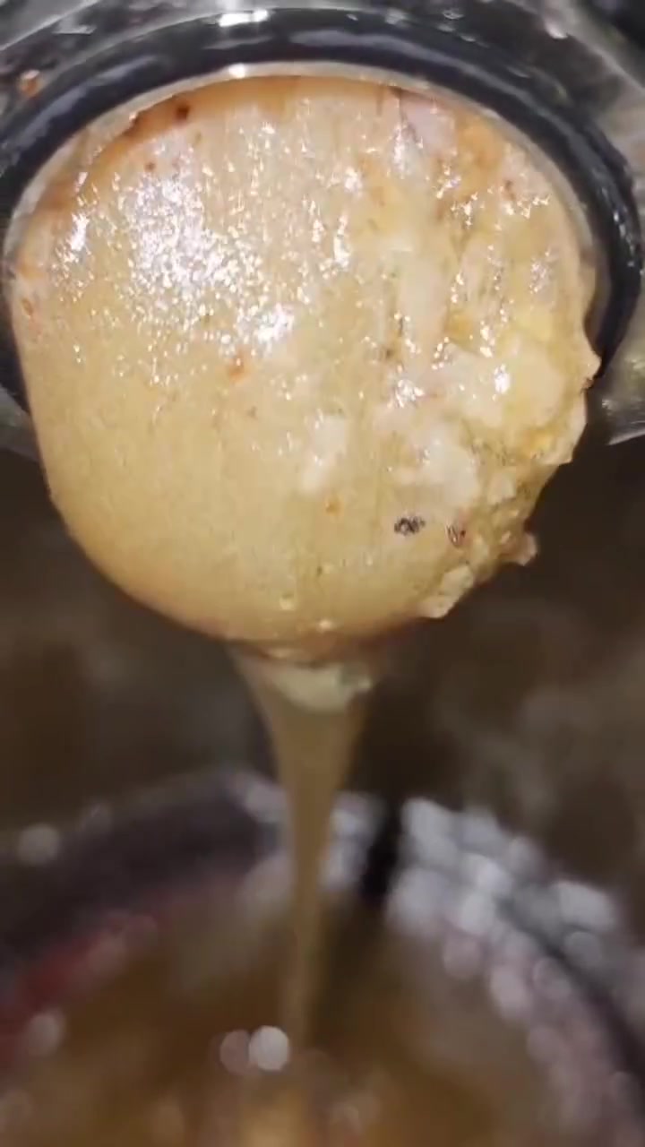 عسل طبيعي • مضبوط • ١٠٠٪
