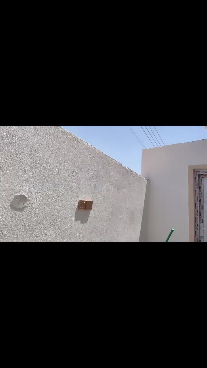 السلام عليكم كادر كهرباء في البصره ابو لخصيب  اسعار مناسبه شغل ممتاز ومرتب  ***********
