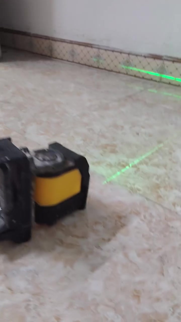 ليزر لبيع شغال سعر 35
***********

