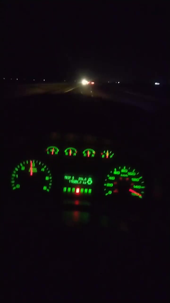للبيع فورد F350 موديل 2008 محرك بانزين عشره بستم الحجم 6800 رقم اربيل بأسمي شرط التحويل السياره بيه منظومة غاز خزان 120 لتر غرفة السياره مغلفه جلد شغل بغداد النواب تخم تاير صدر گير محرك كهربائيات كفاله سنتر لوك ويل السياره مطلي كروم تكيه تفصال احلى من البلاد قطرة صبغ مابيه السياره بعده على وضع الشركه برغي نقص مابيه جاهزه من الدعاميه للدعاميه مكان السياره واسط مركز مدينه *********** السعر 125
