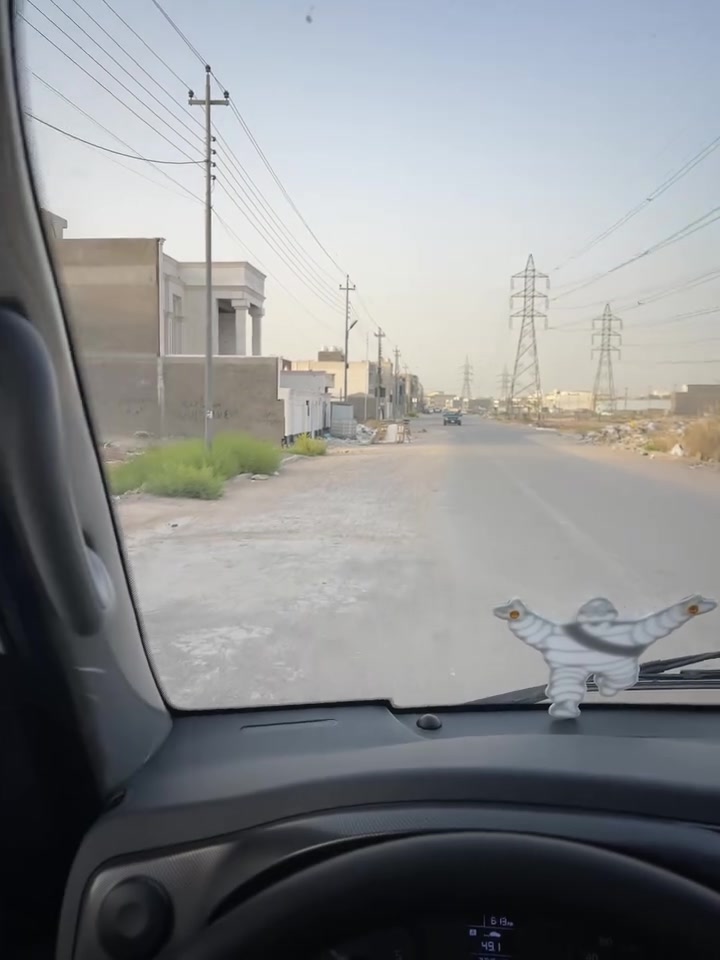بيت تحت انشاء نسبت بناء 90 بل 100 البيع مساحته 158 الاستفسار ***********
