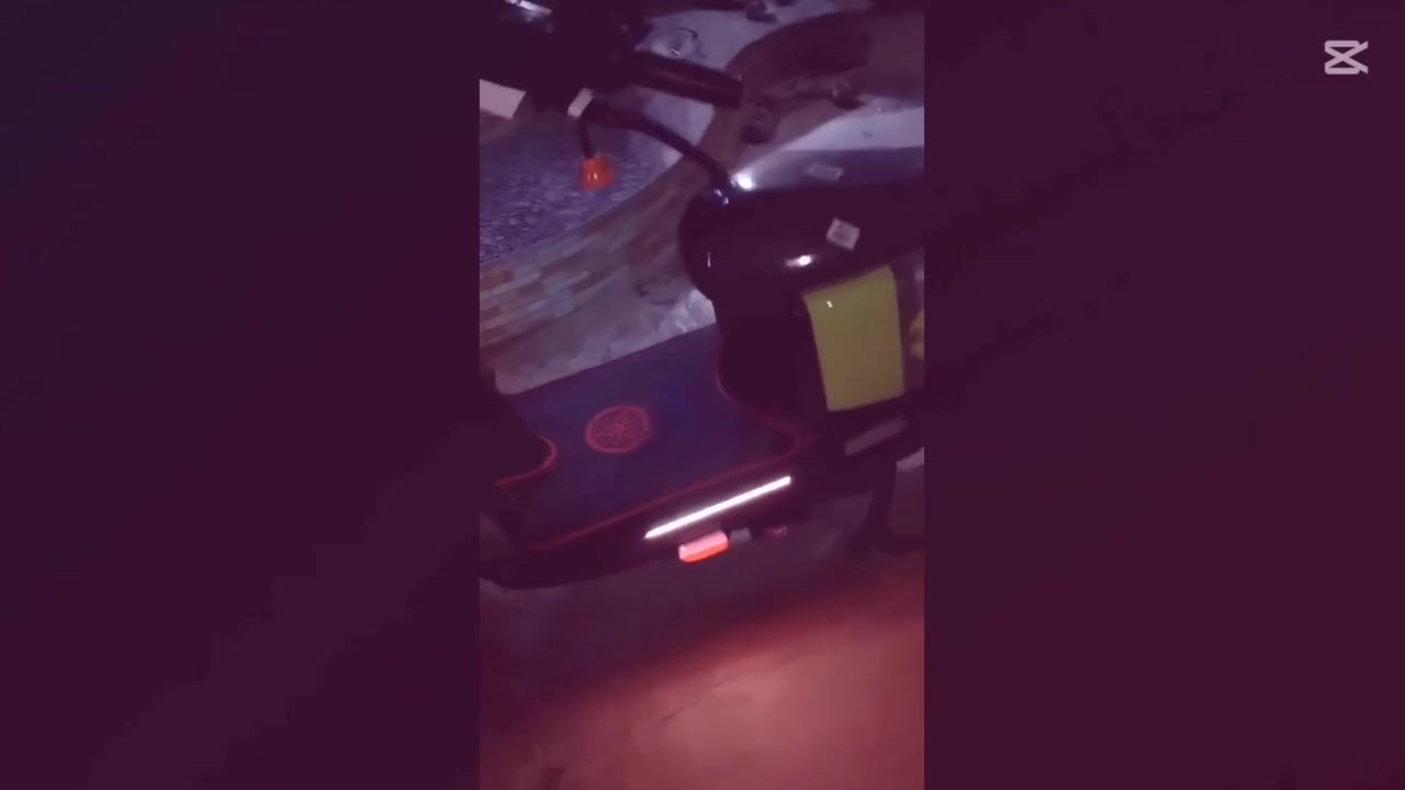 السلام عليكم الحلال البيع موطور ريان ام عيون 🥇
موديل 2025🏍
موطور كلشي ما مبدل وضع شركه 🈂️
6بطاريات🔋🔌
سرعتو 58حقيقي ✈️
باقي مواصلات ومعروفه
مكاني موصل حي سماح الثاني 
سعرو خابر و تدلل 
رقم الهاتف 
***********2
