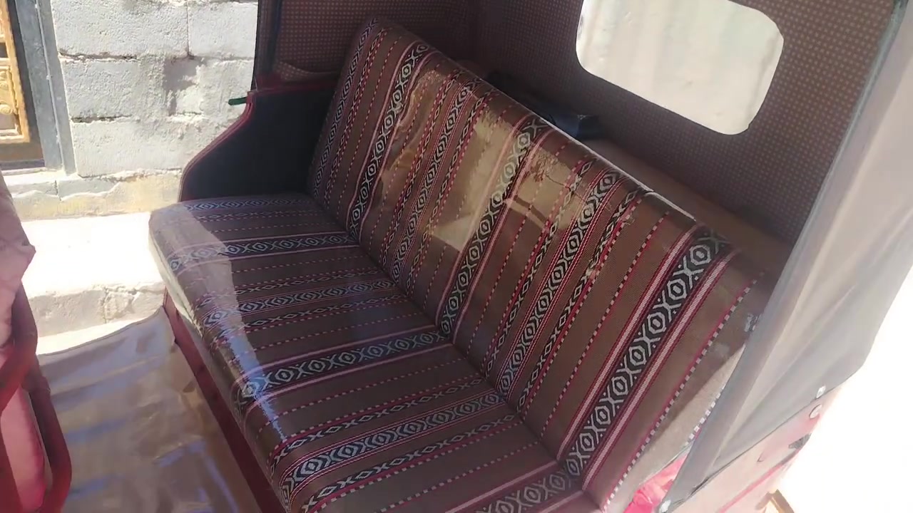 السلام عليكم تكتك للبيع نضيفه كلش وكلشي بيهه جديد مديل 18 مكينه 20 طالعه بل 19 كلشي بيهه جديد شتريتهه وصرفت عليهه تقريبن مليون ما خليت شي ما رتبته بيهه بس الجاملق المامي امس اندعم عندي ونكسر سعرهه 4500 اربعه ونص وبيهه مجال للشراي المو شراي لا تعبني رفمي ***********
