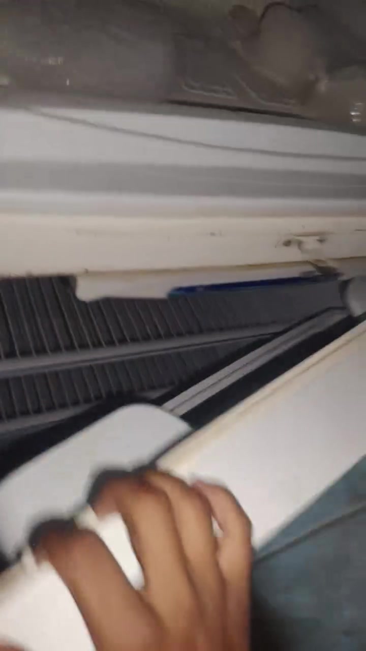 سلام عليكم ثلاجه كونكور 21 قدم سعره, 200
***********
