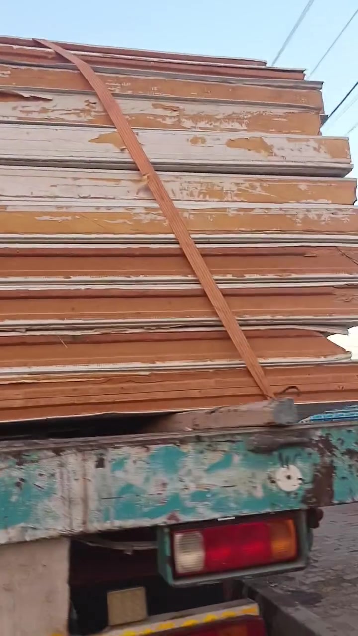 سندويج جداري ضد الحريق كمية كبيرة مال برادات حجم 15 كربلاء ***********
