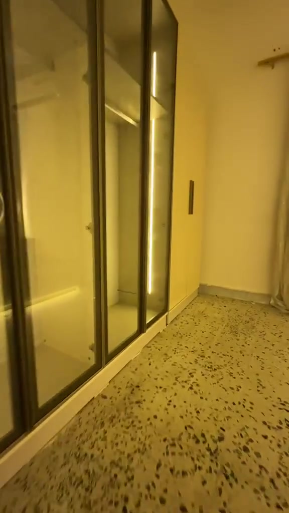 تم وصول🚚
موديل اسطنبول🤫
عشره قطع
انارة داخل الكنتور
رمونت كونترول
انارة في جميع اطراف سرير
يدات الغرفة حديد✅
برغي وجوي حديد✅
ظهر بلوك 8 ملم✅
سرير دبل جك✅
كنتور رفوف ✅
اناره ميز تواليت✅
♦️ عرض كنتور345 ملحق
♦️ميز تواليت
♦️ كومدي عدد
♦️سرير200 سم*180سم
♦️مرايا قيافه  
♦️طابورية
♦️دراور
♦️فاترينا اناره
السعر مليون و 650الف دينار عراقي🇮🇶
شد ونقل داخل بغداد مجاني
توصيل محافظات 75000 

شركة المنار للاثاث 
التواصل مع عل الخاص 
او الاتصال بلارقام التالية 
*********** واتساب 
***********
