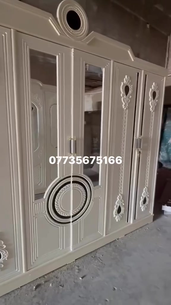 نجارة سيد وائل
***********
***********
جمله مفرد
