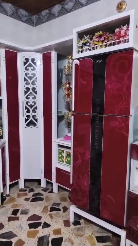 سلام عليكم كاونتر البيع شوفت عينك درجه أولى السعر 1300 وبي مجال اتصل *********** مكاني ميسان العماره 📞
